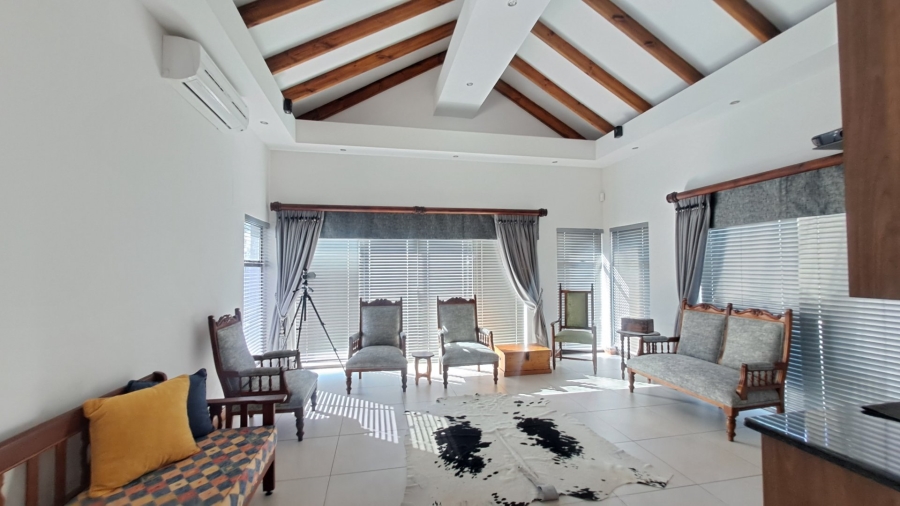 4 Bedroom Property for Sale in Woodland Hills Wildlife Estate Free State